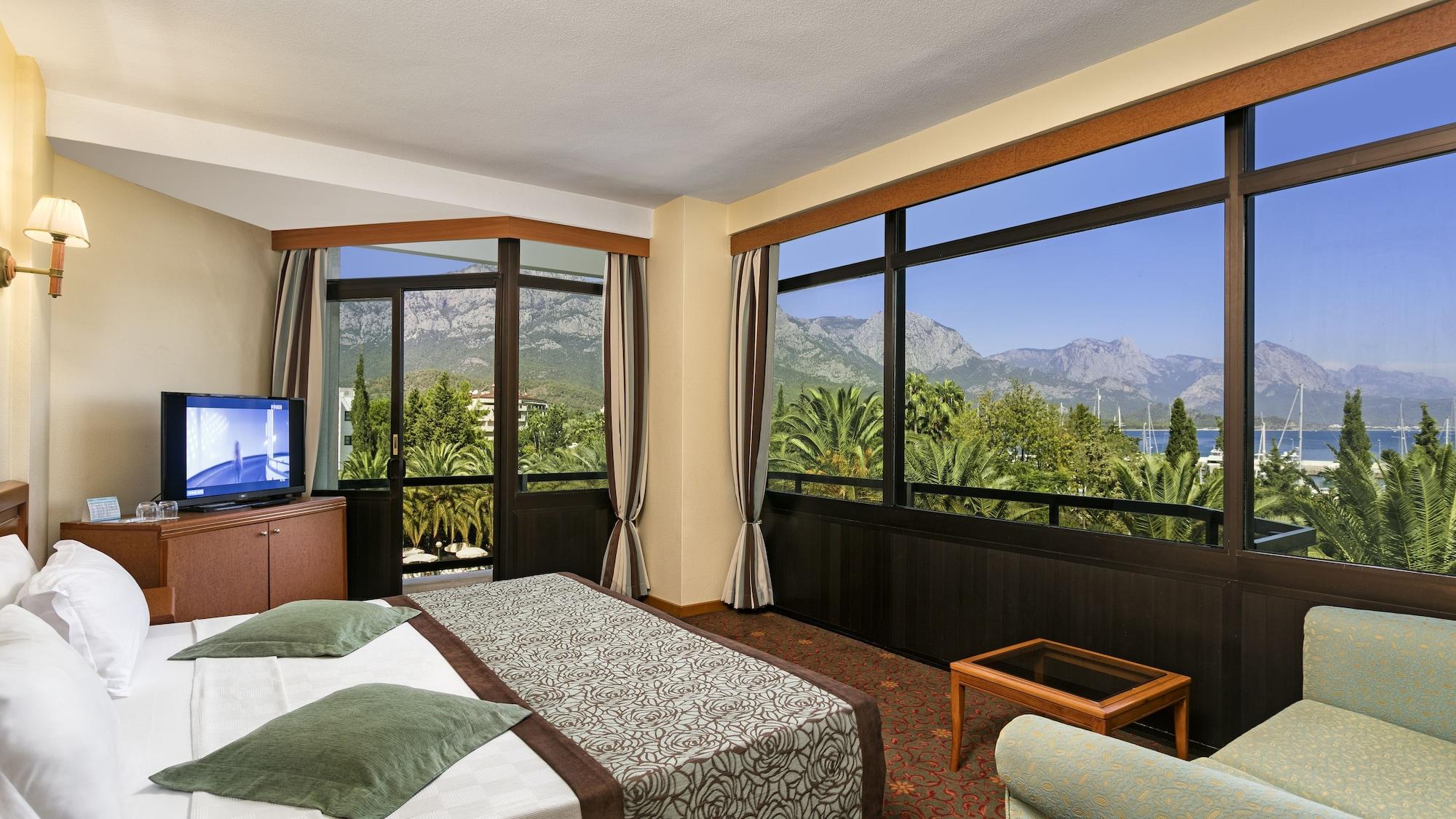 Oezkaymak Marina Hotel - Ultra All Inklusive Kemer Buitenkant foto