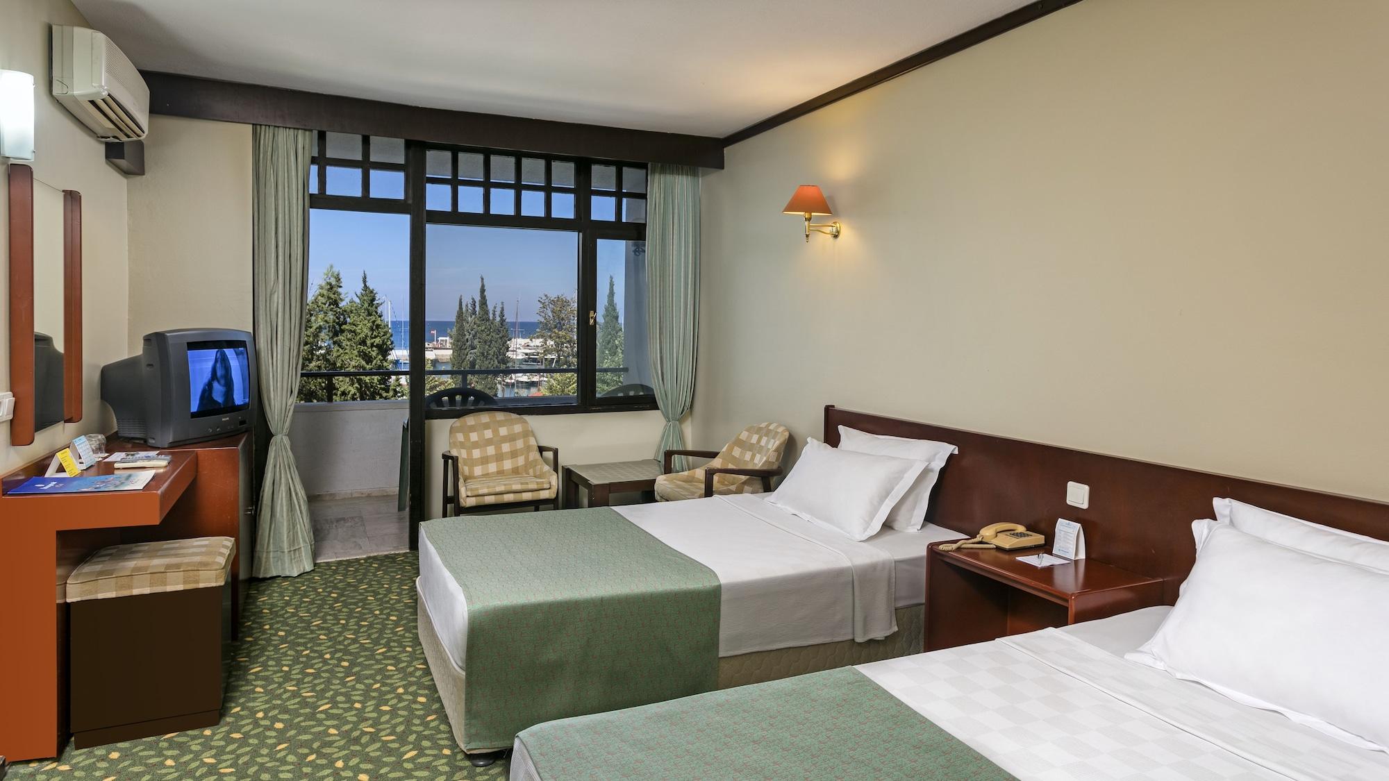 Oezkaymak Marina Hotel - Ultra All Inklusive Kemer Buitenkant foto